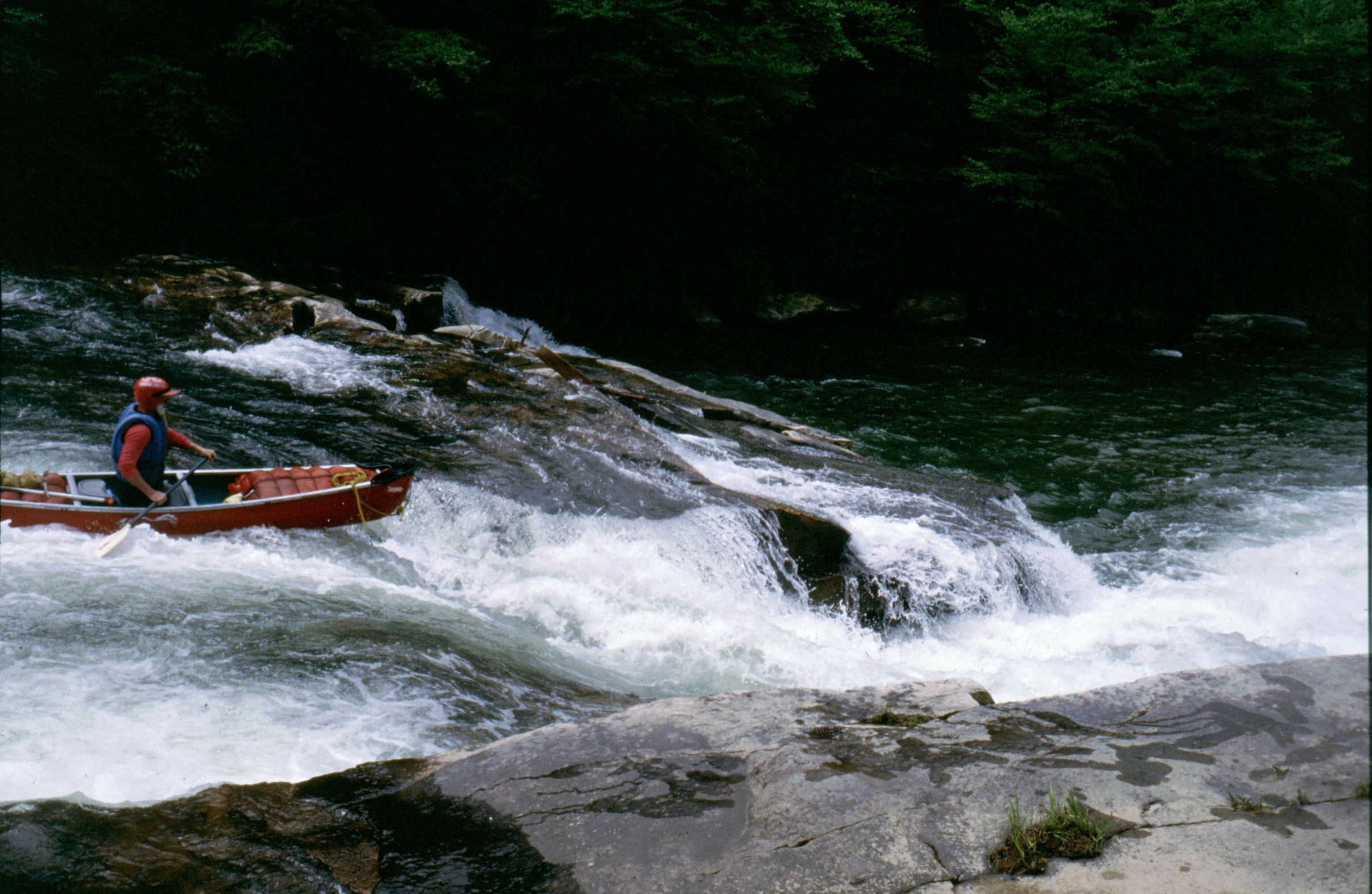 Rick Koller at Zoom Flume on the Lower Big Sandy (Photo by Bob Maxey - 5/25/02)